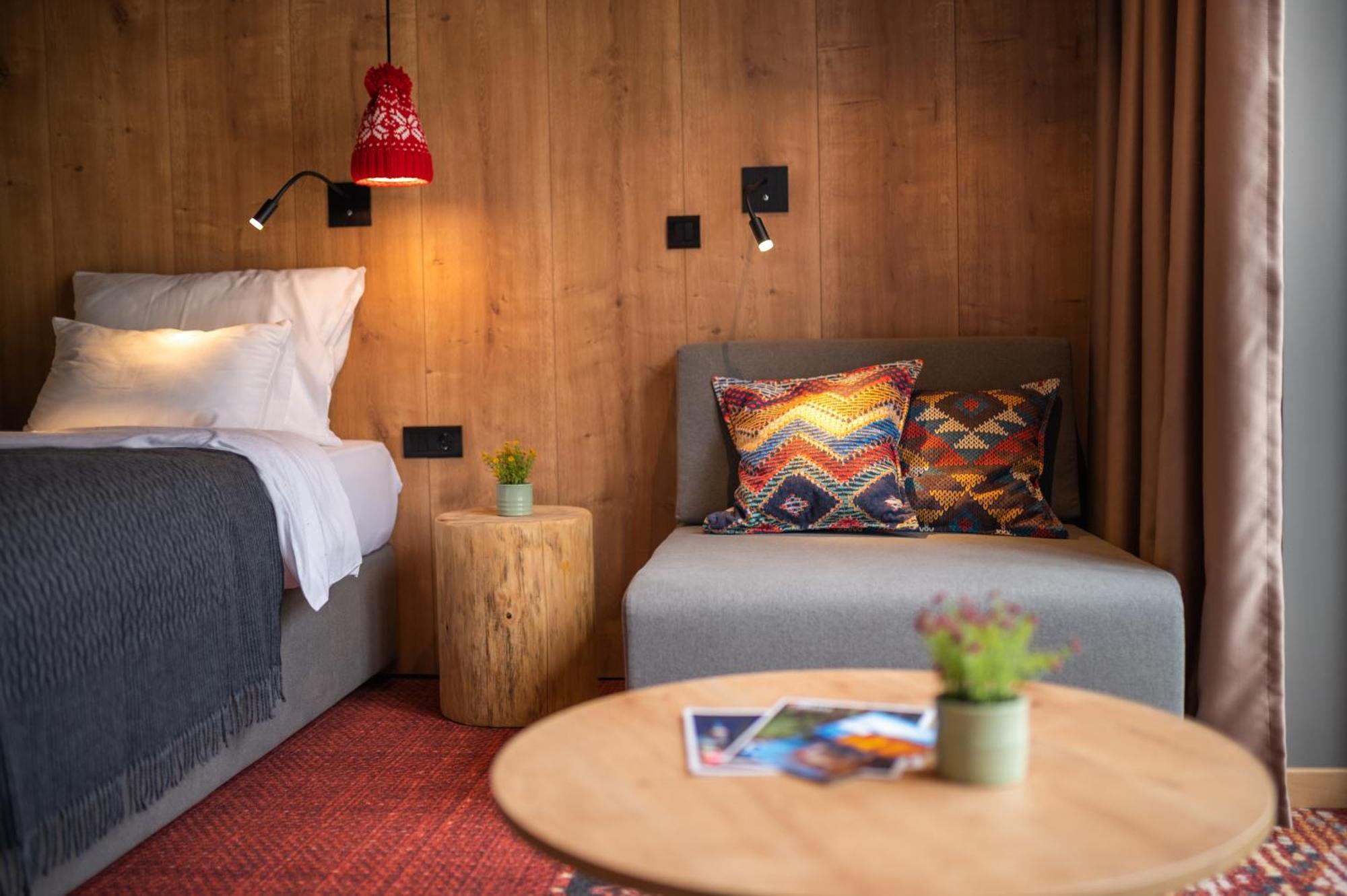 Hotel Nomad Bjelasnica ภายนอก รูปภาพ
